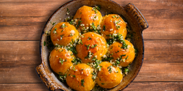 Garlic Parsley Dinner Rolls